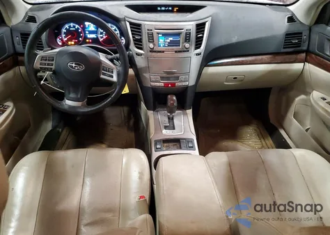 2013 Subaru Legacy 2.5I Limited z USA, uszkodzony, nr VIN 4S3BMBK64D3043089